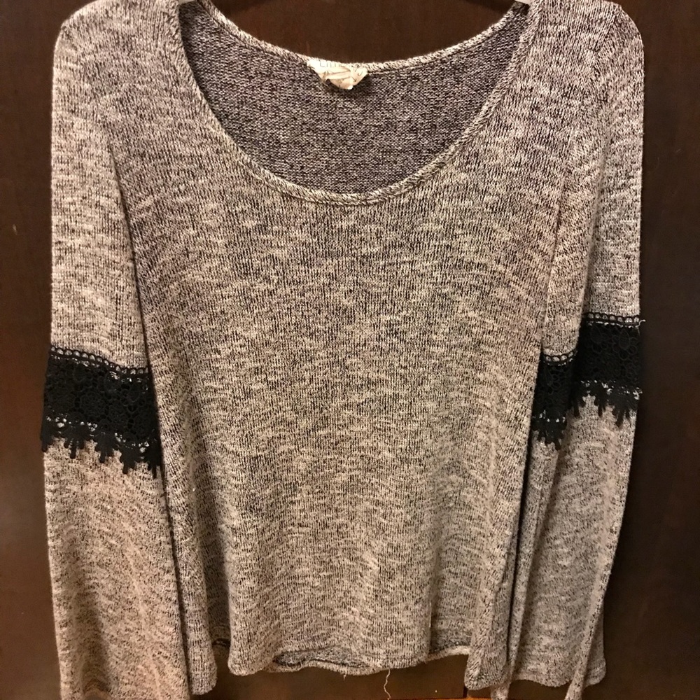 Pacsun, bell sleeve blouse
